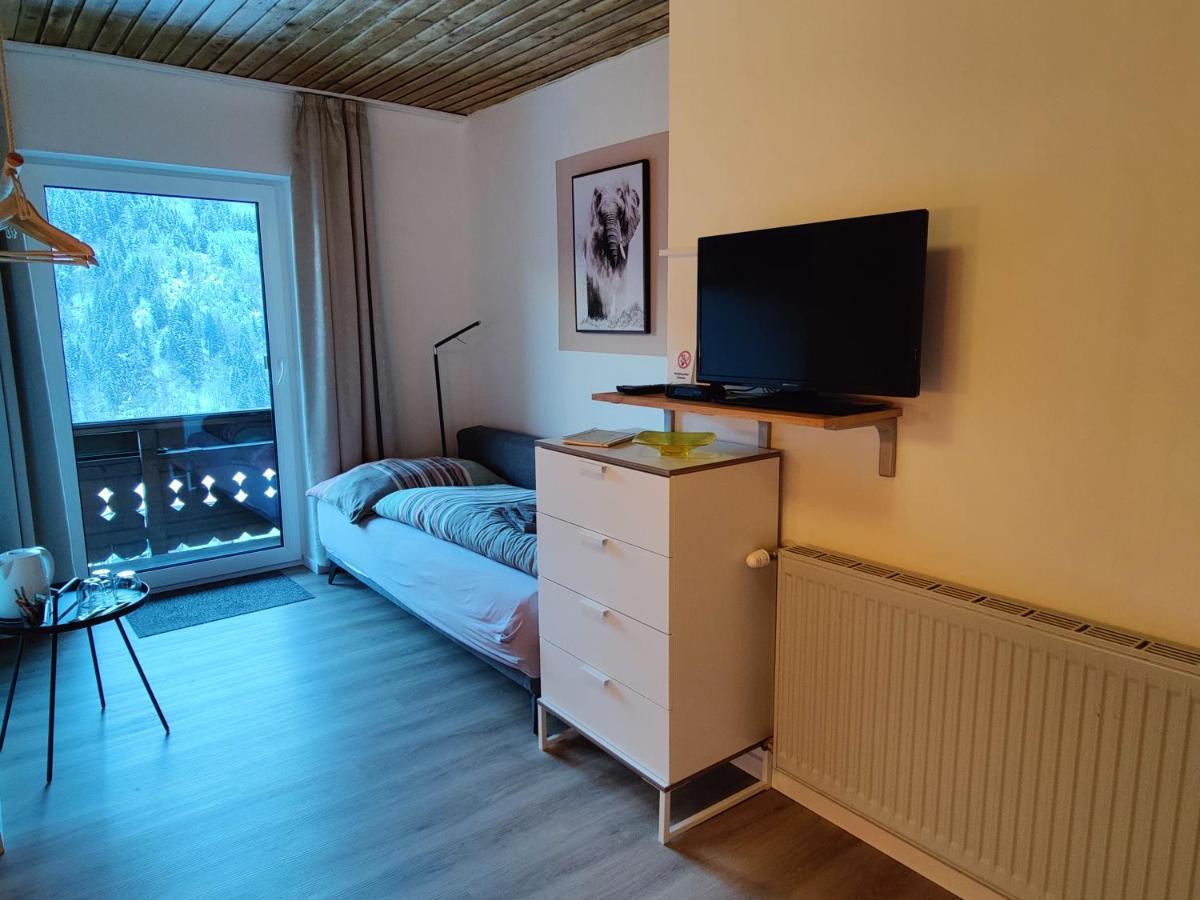 Pension Almhof Африц Экстерьер фото